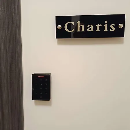 Charis Beyond The Castle Appartement